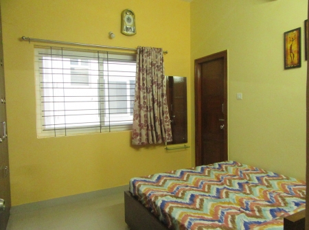 3) 2 Bhk Flat for Sale in Tirupati - Second Bed Room.JPG